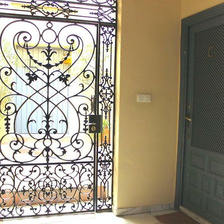 Apartamento En El Corazon De Sevilla Екстериор снимка